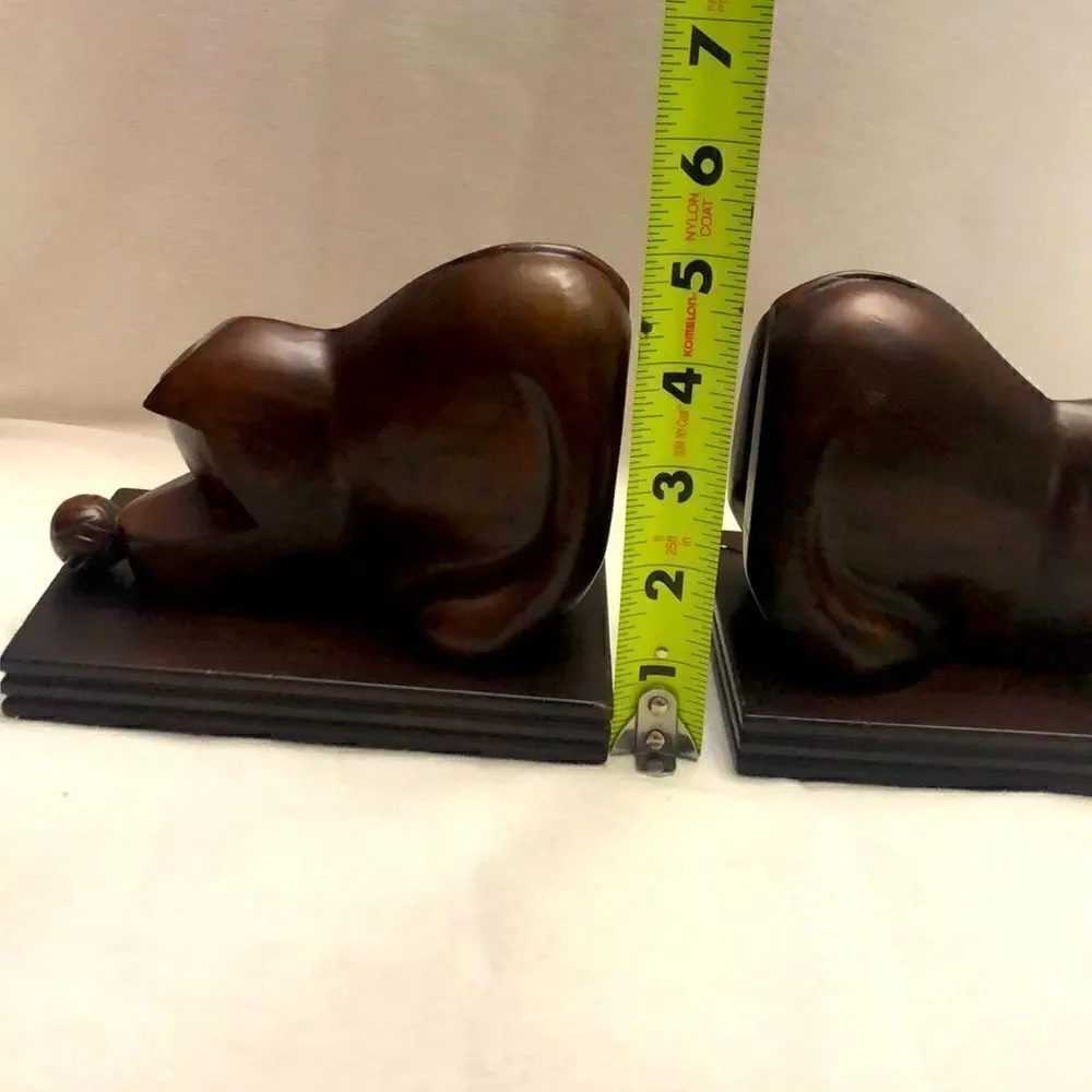 Selamat designs mahogany wood cats bookends